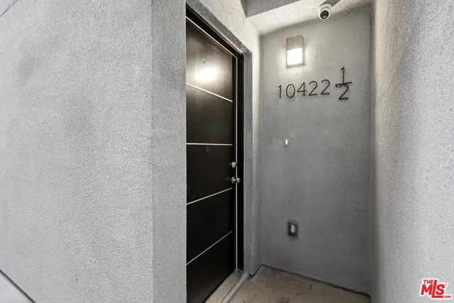 $998,800 | 10422 Graham Avenue, Los Angeles, CA 90002