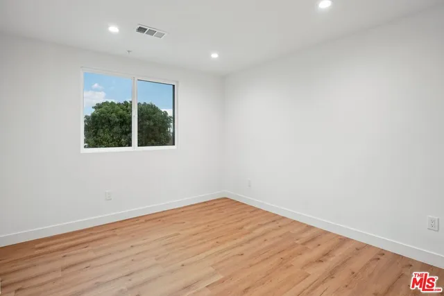 $998,800 | 10422 Graham Avenue, Los Angeles, CA 90002