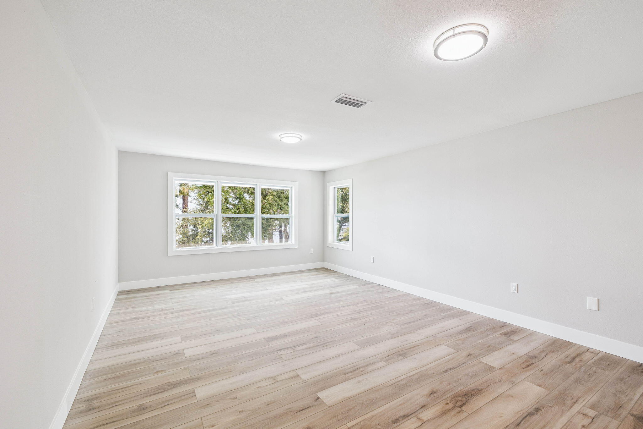 2208 Bay Grove Road Freeport, FL 32439 - Photo 45 of 72 Loft