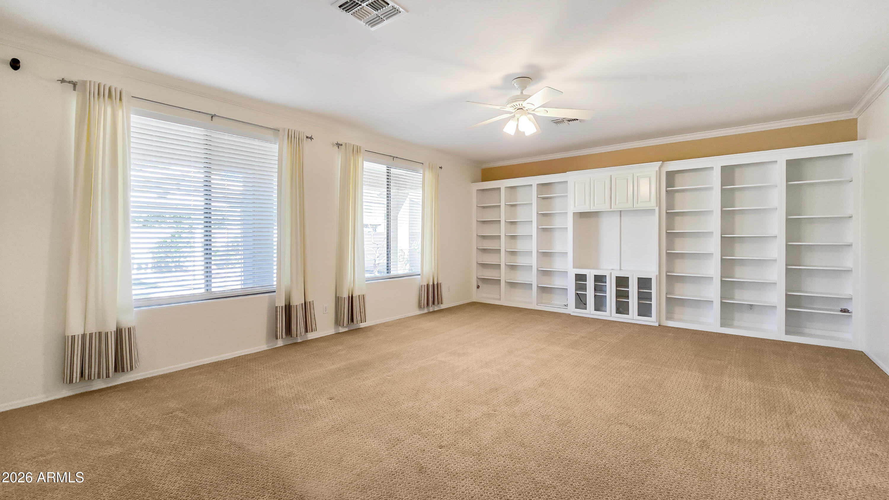 14226 West Wethersfield Road Surprise, AZ 85379 - Photo 18 of 57 20260209_110026