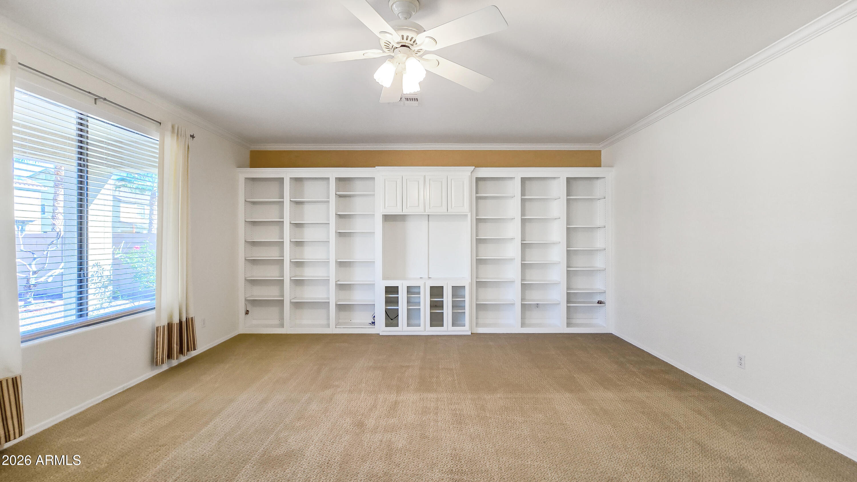 14226 West Wethersfield Road Surprise, AZ 85379 - Photo 19 of 57 20260209_110038