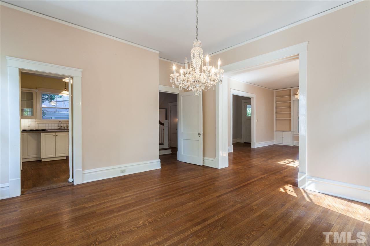 117 Forest Road Raleigh, NC 27605 - Photo 8 of 30