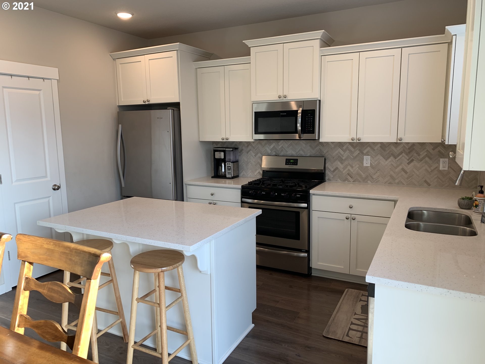 17111 Northeast 14th Avenue Ridgefield, WA 98642 - Photo 10 of 20