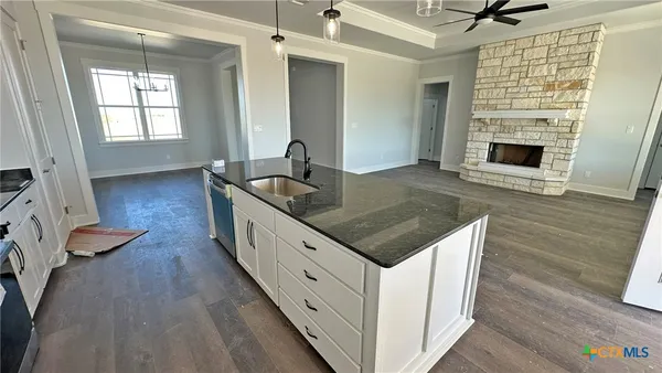 $699,999 | 490 County Road 56, Copperas Cove, TX 76522