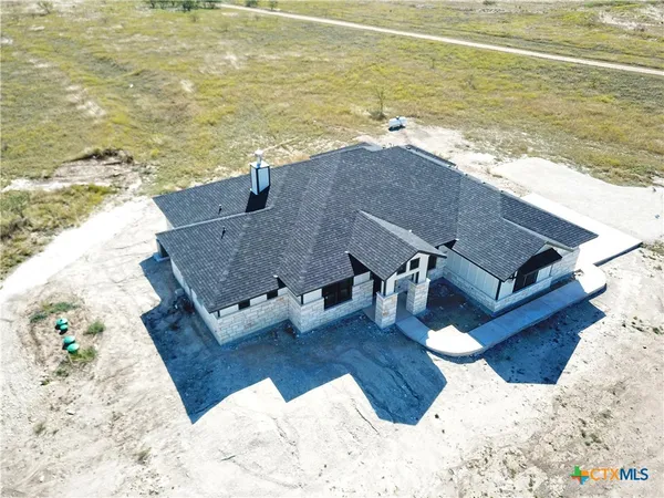 $699,999 | 490 County Road 56, Copperas Cove, TX 76522