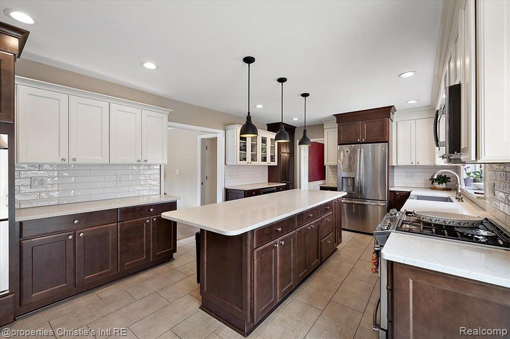 536 Middlesex Road Grosse Pointe Park, MI 48230 - Photo 16 of 47