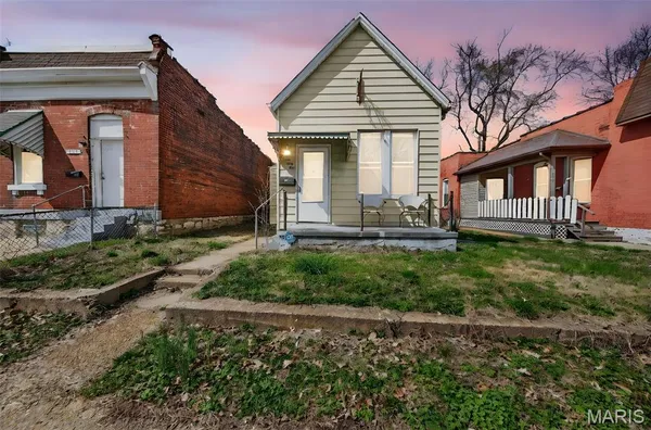 $80,000 | 7331 Vermont Avenue, St. Louis, MO 63111