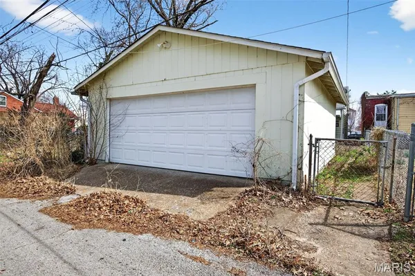 $80,000 | 7331 Vermont Avenue, St. Louis, MO 63111