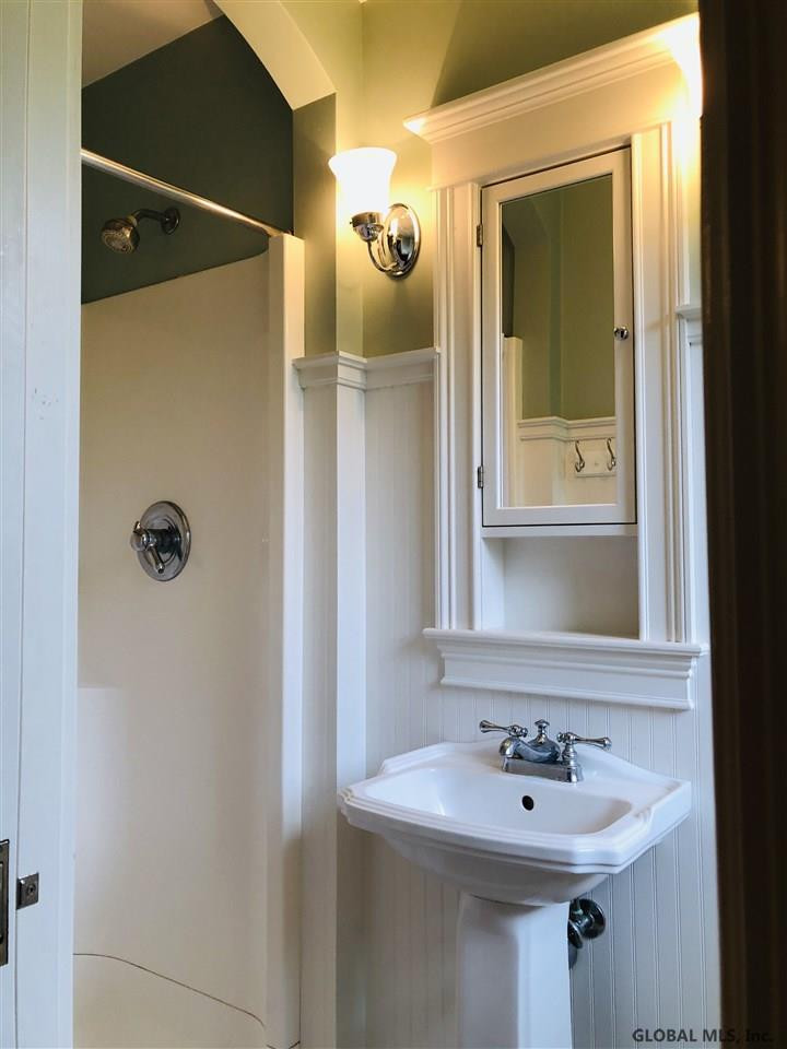 1143 Ruffner Road Niskayuna, NY 12309 - Photo 13 of 25 Photo 13