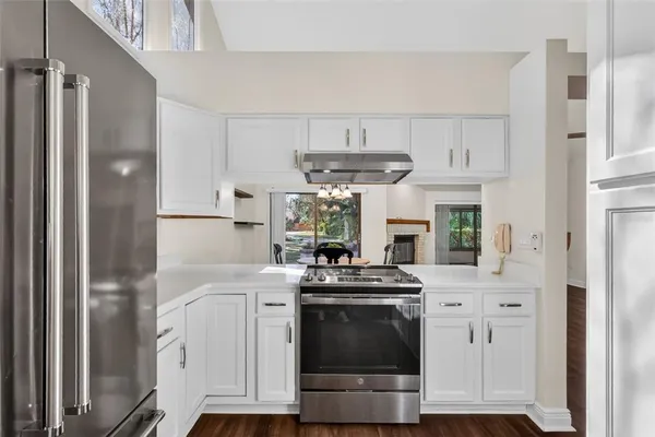 $282,000 | 301 Clusterwood Drive, Yalaha, FL 34797