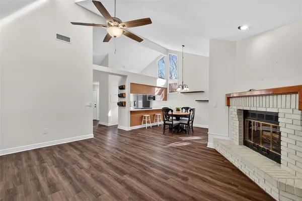 $282,000 | 301 Clusterwood Drive, Yalaha, FL 34797