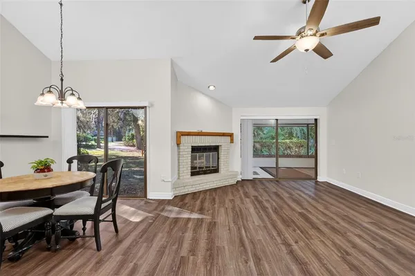 $282,000 | 301 Clusterwood Drive, Yalaha, FL 34797