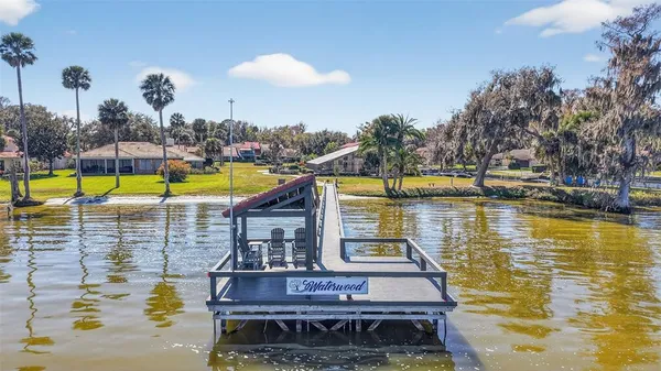 $282,000 | 301 Clusterwood Drive, Yalaha, FL 34797