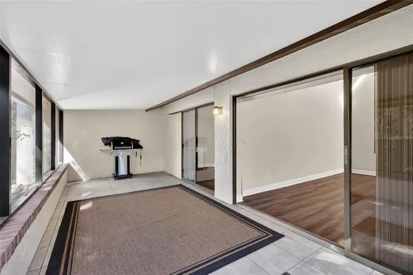 $282,000 | 301 Clusterwood Drive, Yalaha, FL 34797