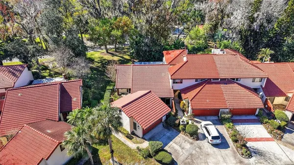 $282,000 | 301 Clusterwood Drive, Yalaha, FL 34797