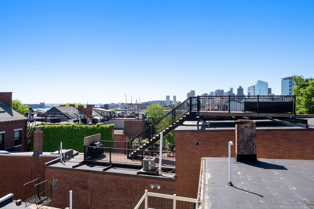 51 Chestnut Street Boston, MA 02129 - Photo 32 of 40