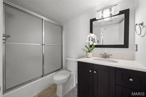 $174,900 | 1441 Thrush Place, St. Louis, MO 63144