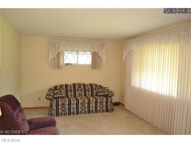 3241 Avis Road Akron, OH 44312 - Photo 5 of 8
