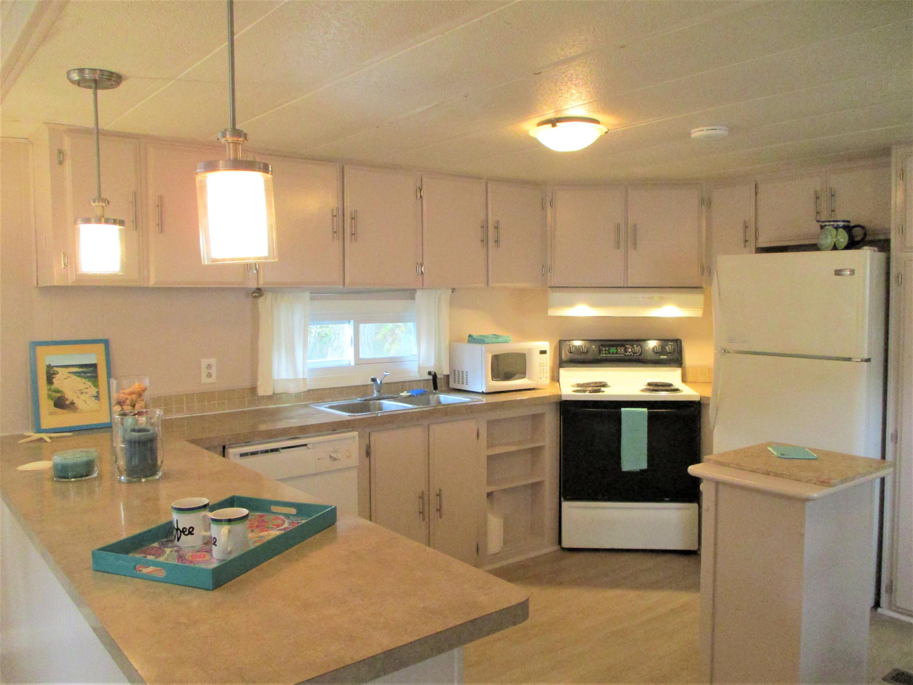 210 West Road, Unit B15 Wellfleet, MA 02667 - Photo 6 of 33 IMG_0514