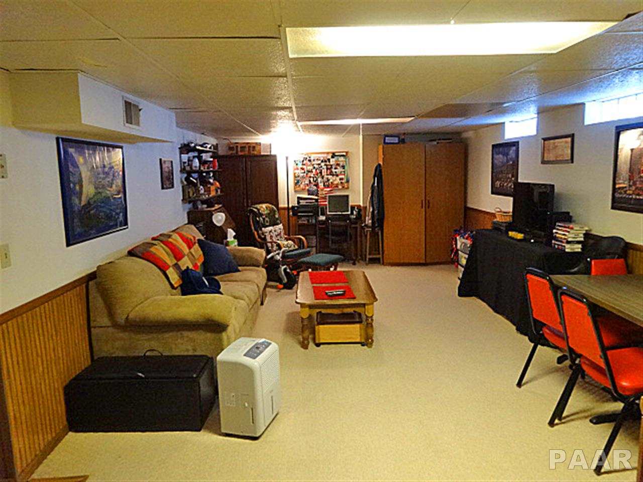 1405 West Circle Road Peoria, IL 61604 - Photo 15 of 17 Gallery Image 15