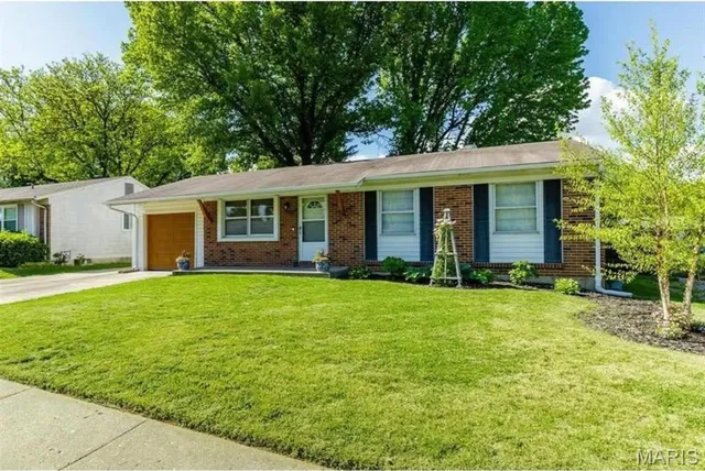 $285,000 | 3303 Ipswich Lane, St. Charles, MO 63301