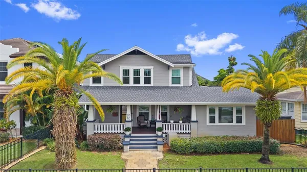 $1,250,000 | 215 9th Avenue Northeast, St. Petersburg, FL 33701