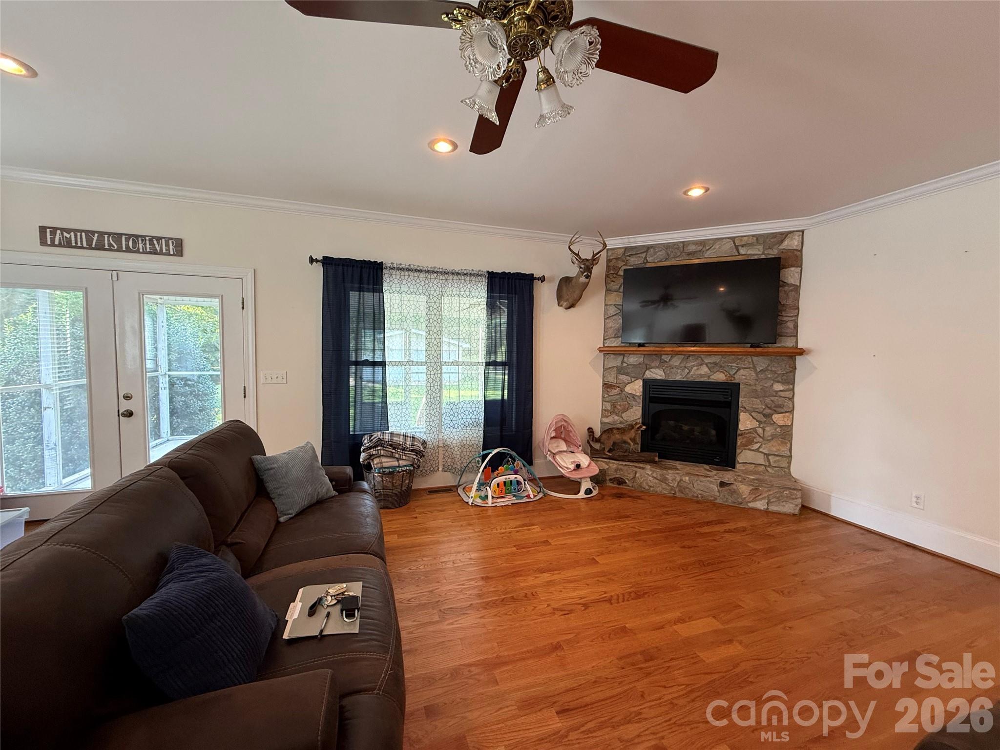 Gallery Image 7