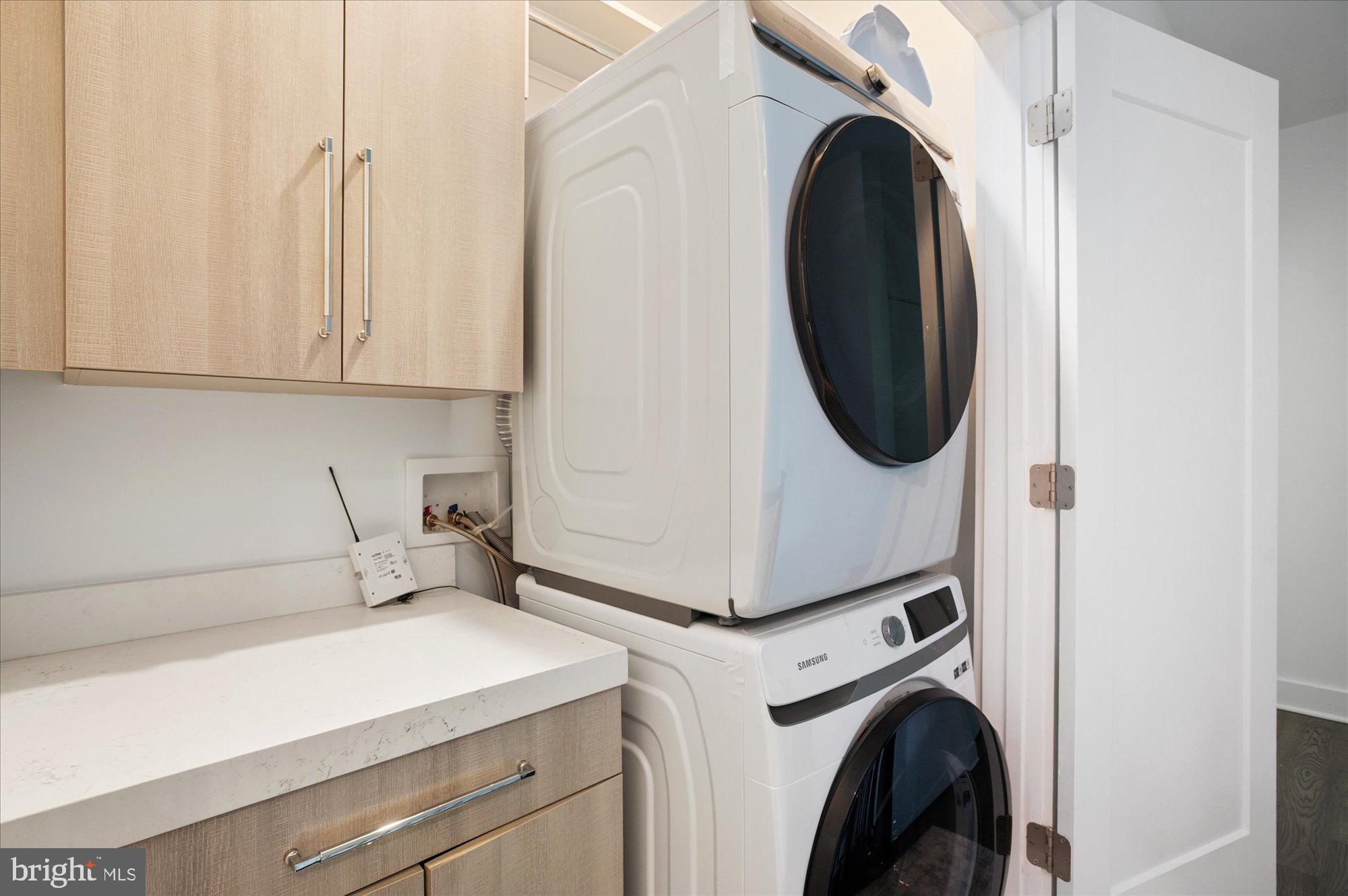 8165 River Road Bethesda, MD 20817 - Photo 28 of 46 Laundry