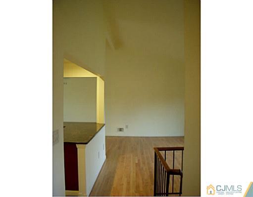 7 Marvin Road Monmouth Junction, NJ 08852 - Photo 15 of 25 Gallery Image 15