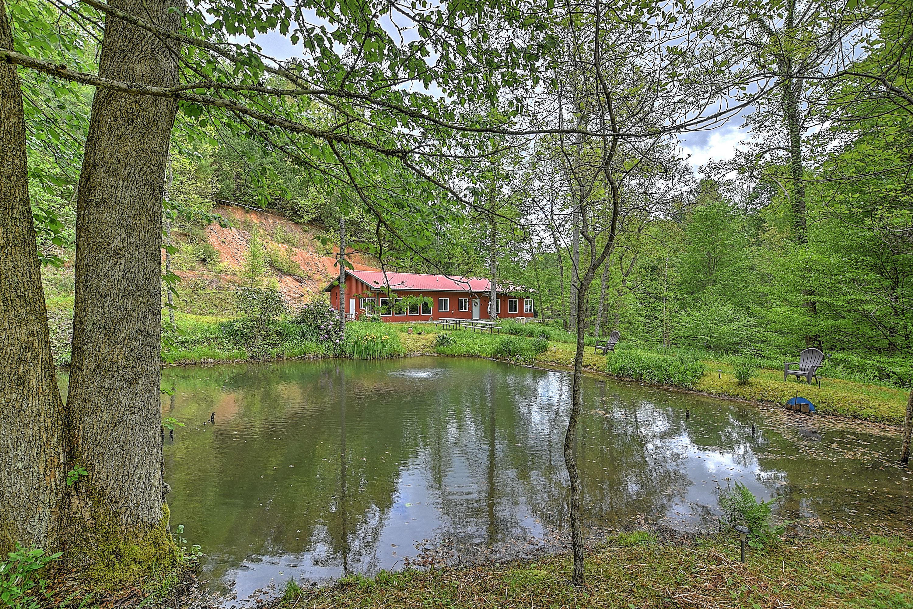 711 Simerly Creek Road Hampton, TN 37658 - Photo 1 of 38 709 SImmerly Creek-33