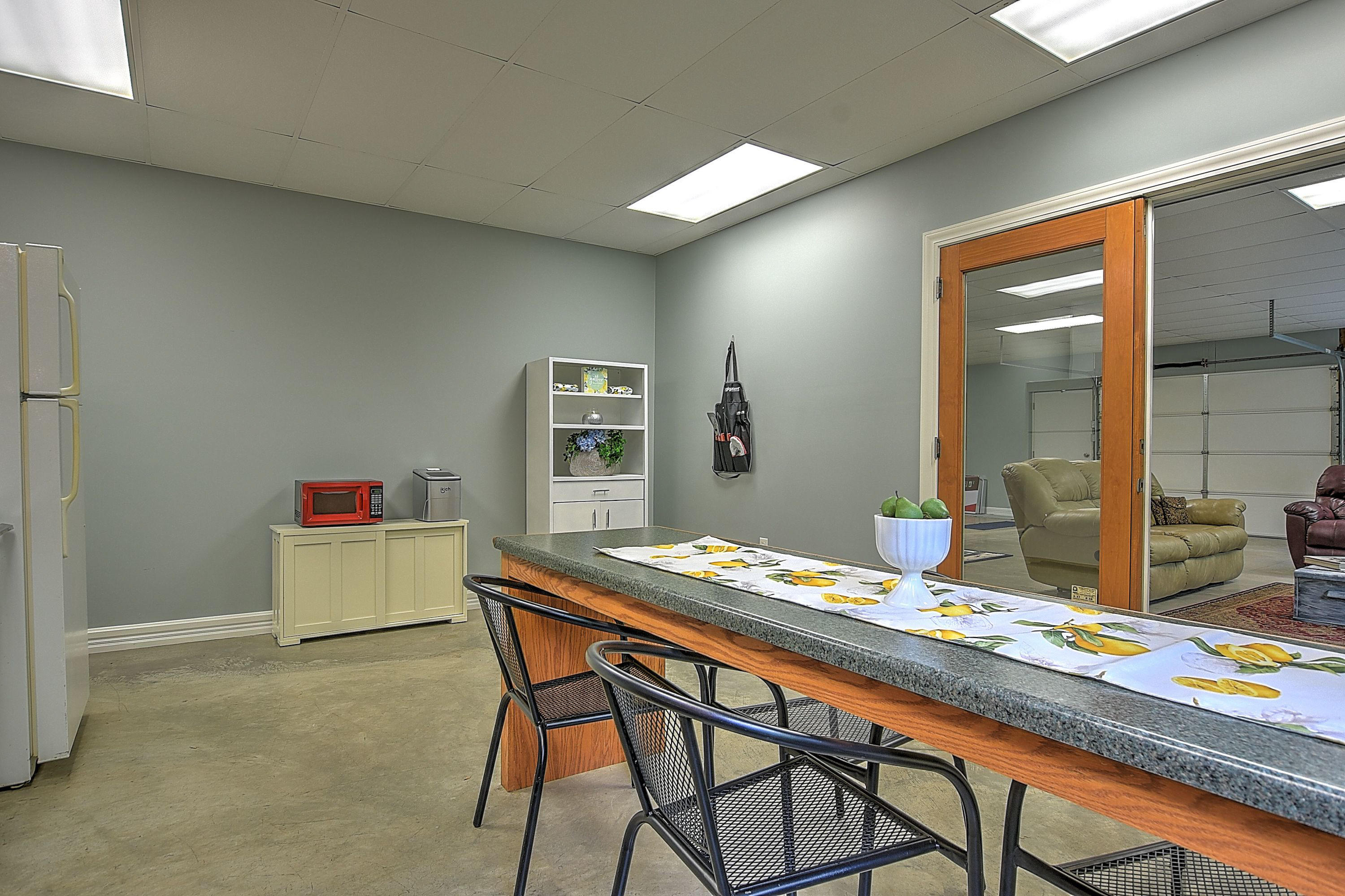 711 Simerly Creek Road Hampton, TN 37658 - Photo 24 of 38 709 SImmerly Creek-23