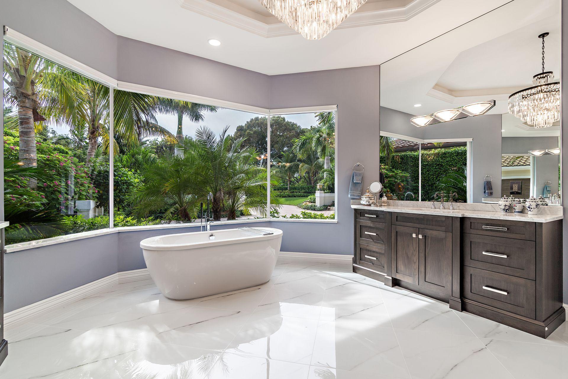 3376 Barrow Island Road Jupiter, FL 33477 - Photo 24 of 48 a room with a large window