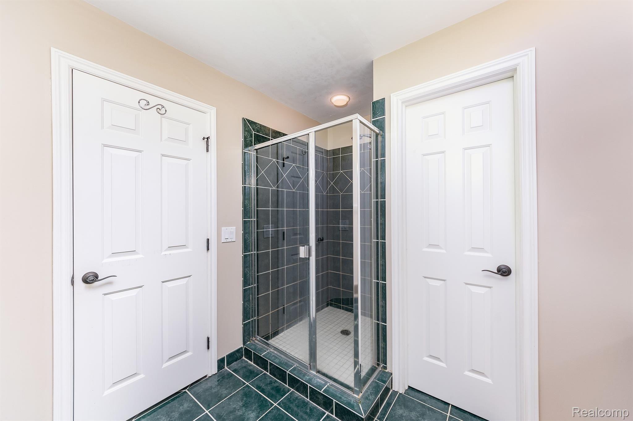3343 Brewer Road Howell, MI 48855 - Photo 16 of 38 PP_SB051719-118.jpg