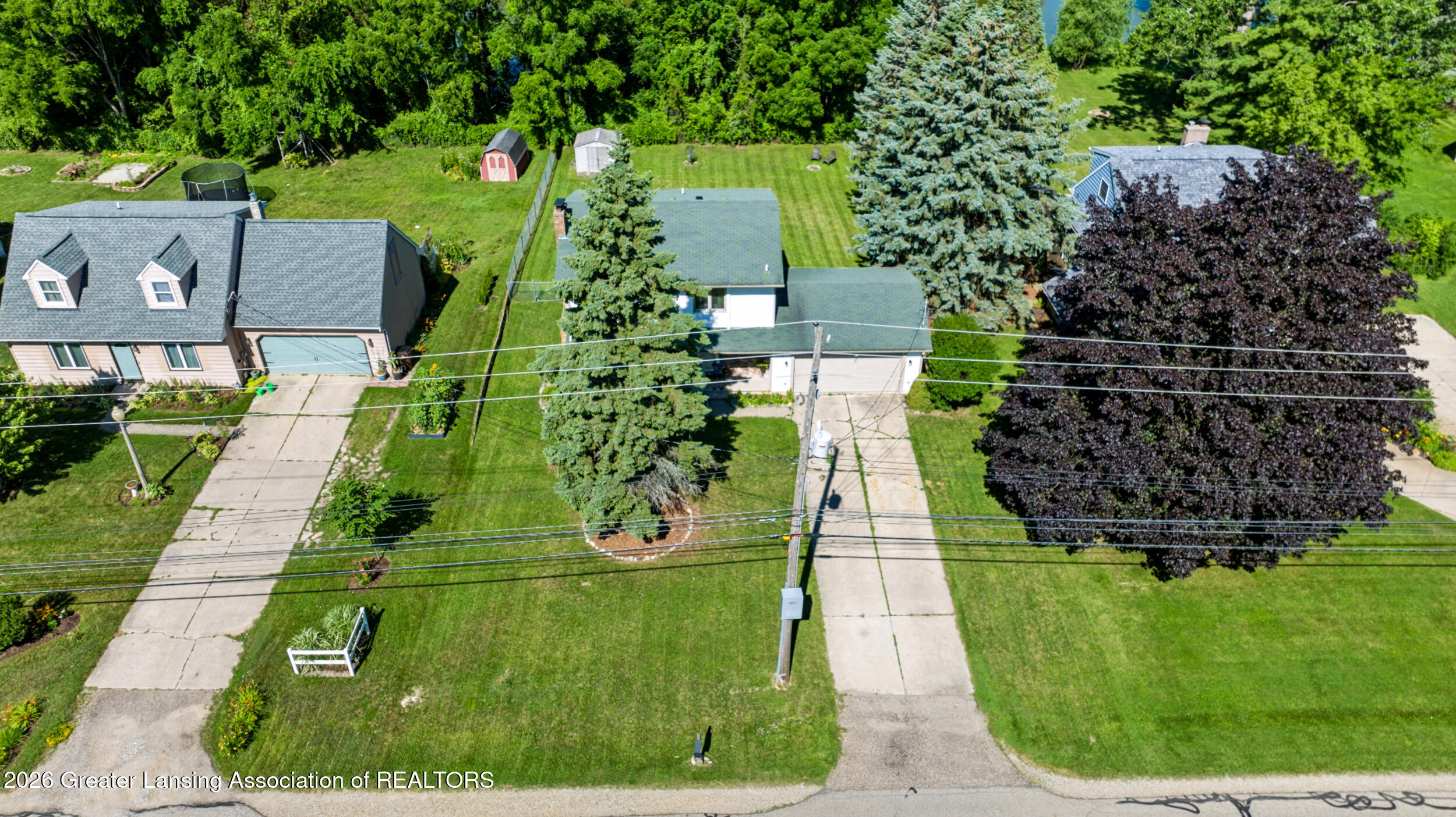 916 South Canal Road Lansing, MI 48917 - Photo 49 of 62 916 canal (22)