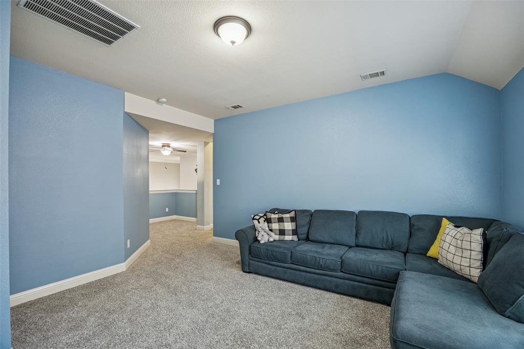 8100 Caelan Court McKinney, TX 75071 - Photo 28 of 37