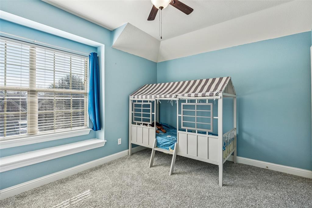 8100 Caelan Court McKinney, TX 75071 - Photo 29 of 37