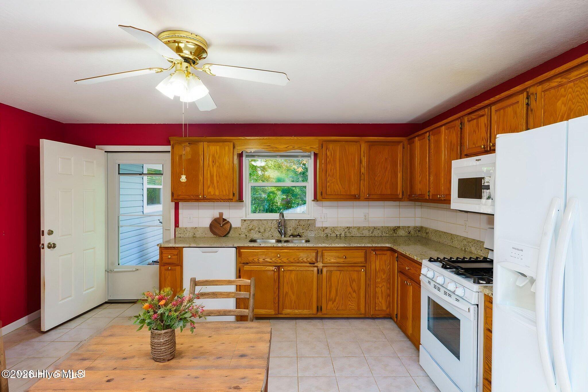 266 Lovingood Road Marble, NC 28905 - Photo 10 of 54 Virtual staging