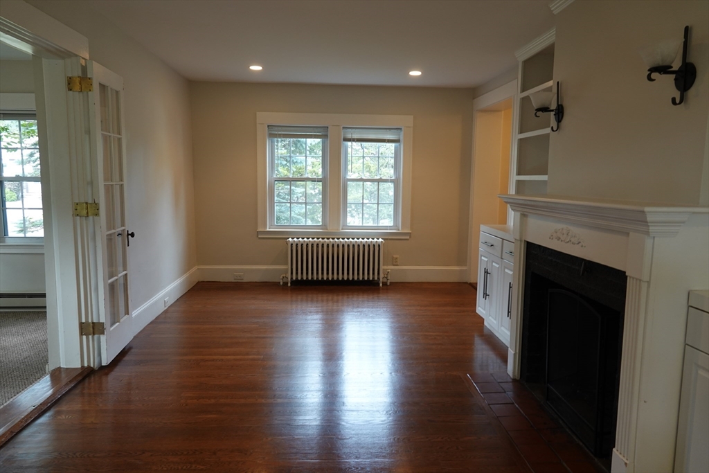 80 Center Street Burlington, MA 01803 - Photo 12 of 27