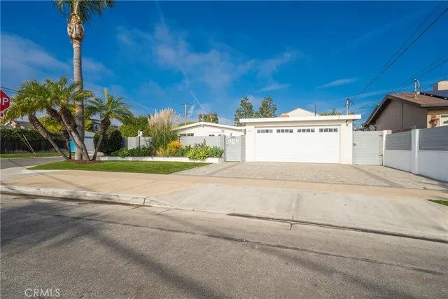 $1,450,000 | 348 Hamilton Street, Costa Mesa, CA 92627