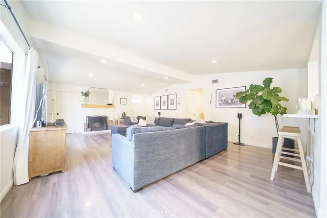 $1,450,000 | 348 Hamilton Street, Costa Mesa, CA 92627