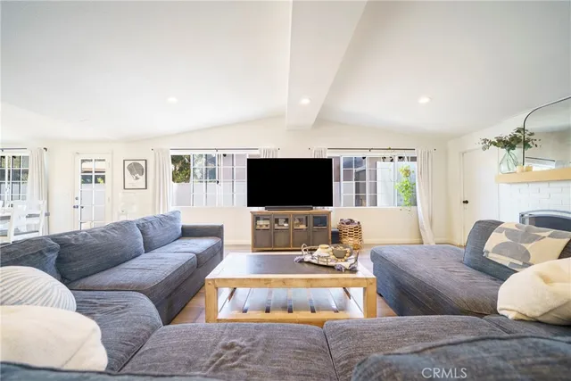 $1,450,000 | 348 Hamilton Street, Costa Mesa, CA 92627