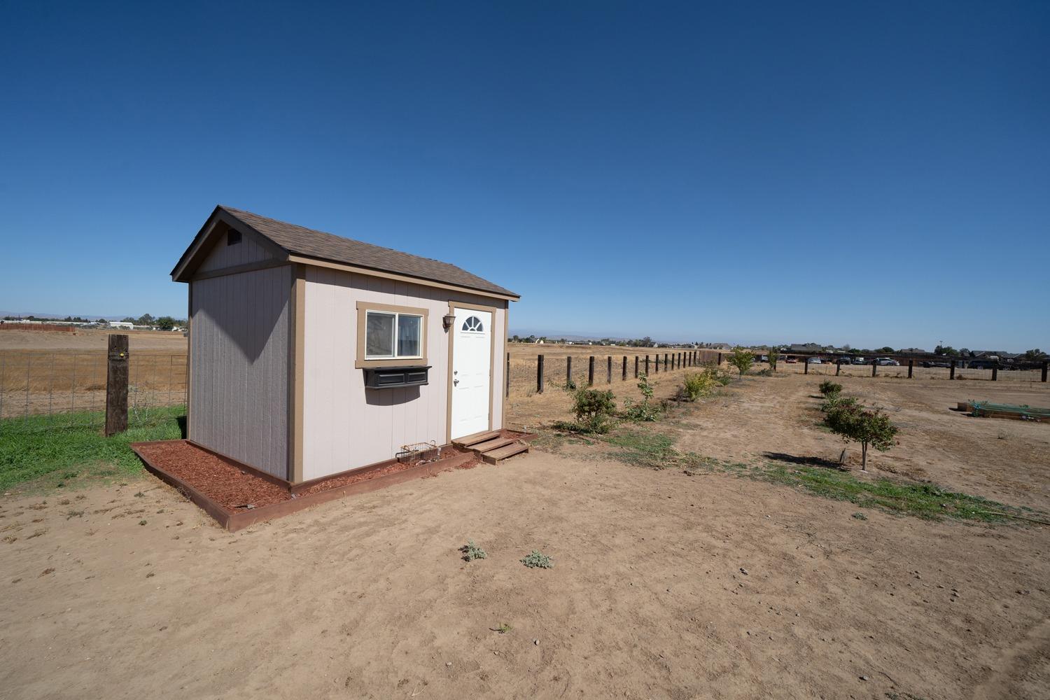21197 Steward Road Madera, CA 93638 - Photo 33 of 41
