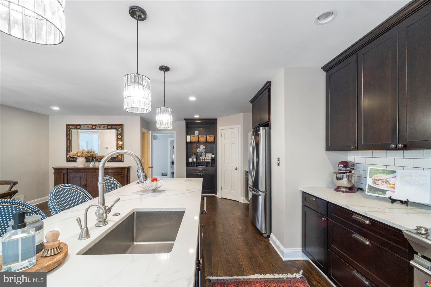 3008 Russell Road Alexandria, VA 22305 - Photo 17 of 56