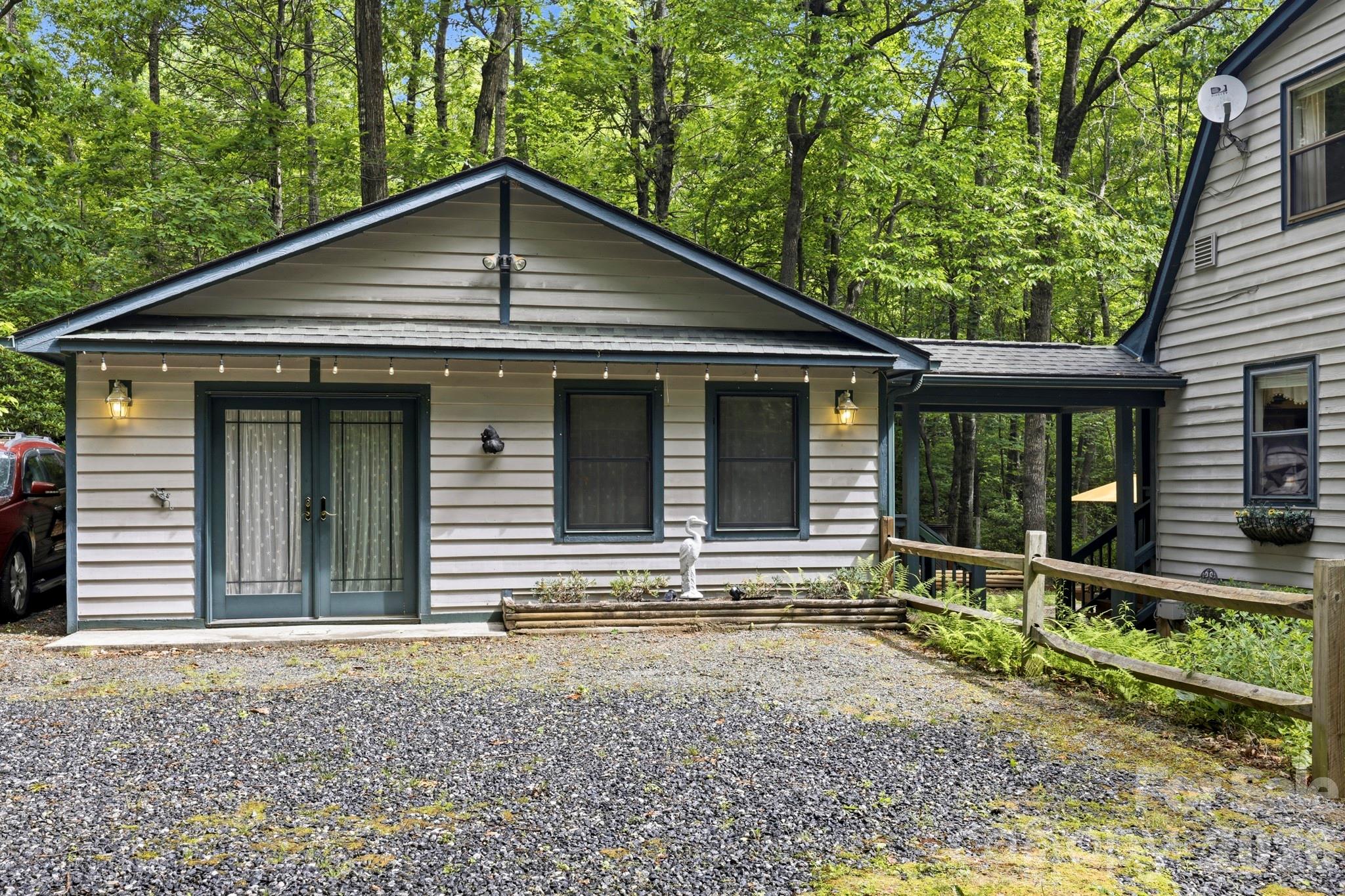 37 Pine Bluff Road Hendersonville, NC 28792 - Photo 23 of 32