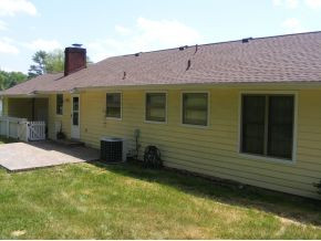 304 Lynfield Road Bristol, TN 37620 - Photo 4 of 16 Photo 4