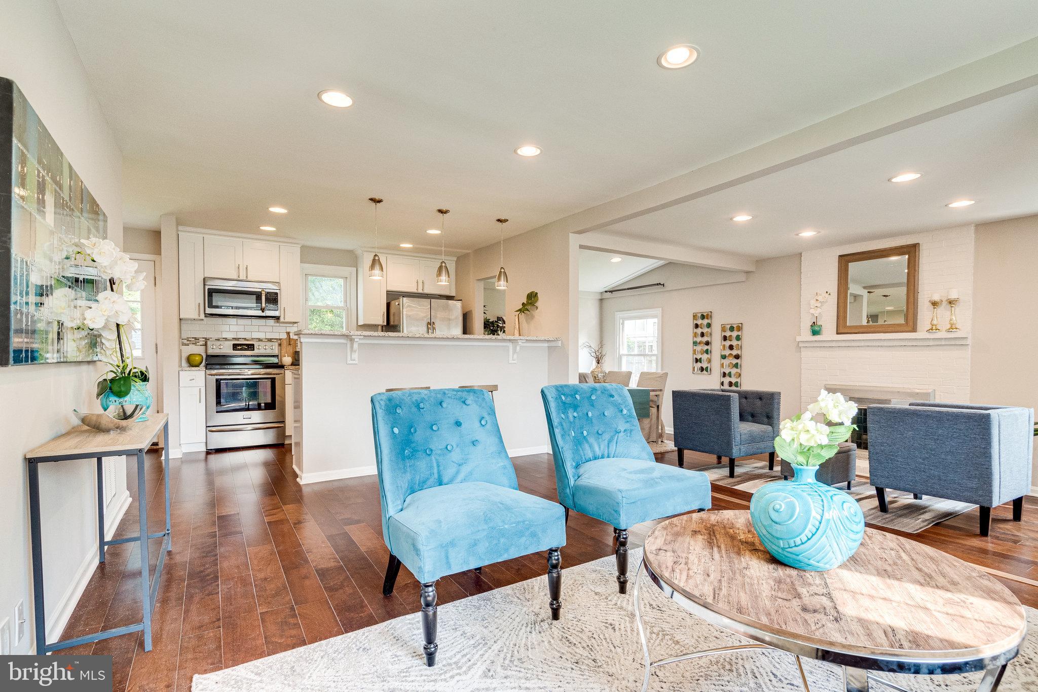 6919 Barrett Road Falls Church, VA 22042 - Photo 26 of 69 Beautiful Hardwood Flooring