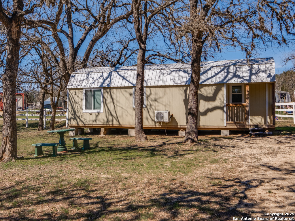 390 Galveston Street Bandera, TX 78003 - Photo 27 of 31
