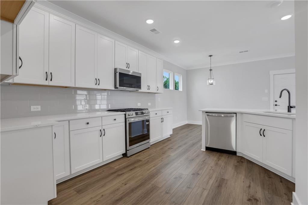138 Marble Tree Way Ball Ground, GA 30107 - Photo 19 of 61