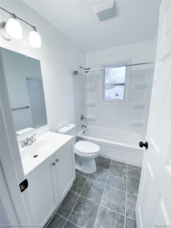 1821 Nazareth Road Kalamazoo, MI 49048 - Photo 7 of 20