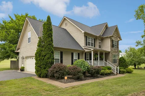 $525,000 | 1399 Standing Stone Circle, Columbia, TN 38401